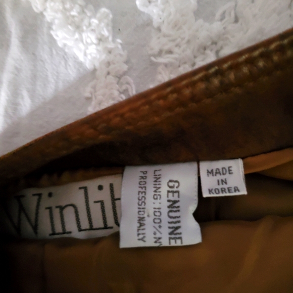 Winlit High Waisted Short Distressed Leather Skirt - Picture 3 of 3